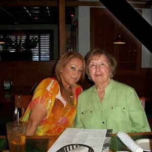 Meet your Posher, Denise